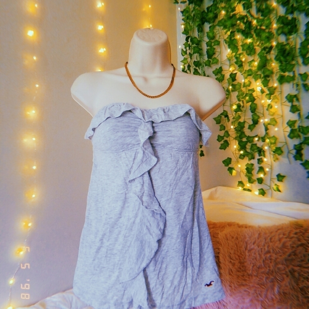 Hollister gray strapless ruffle shirt size S